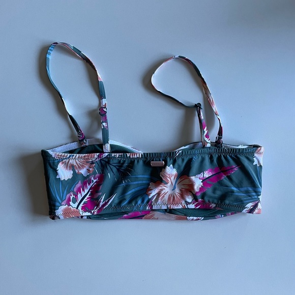 Roxy Floral Bikini Top Size S - Picture 2 of 3